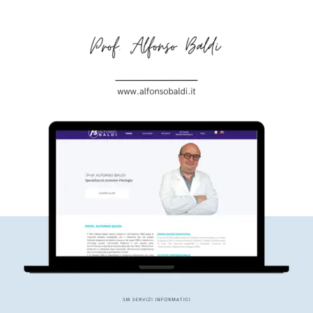 Immagine di anteprima del sito www.almirooms.it visualizzata all'interno di un notebook stilizzato